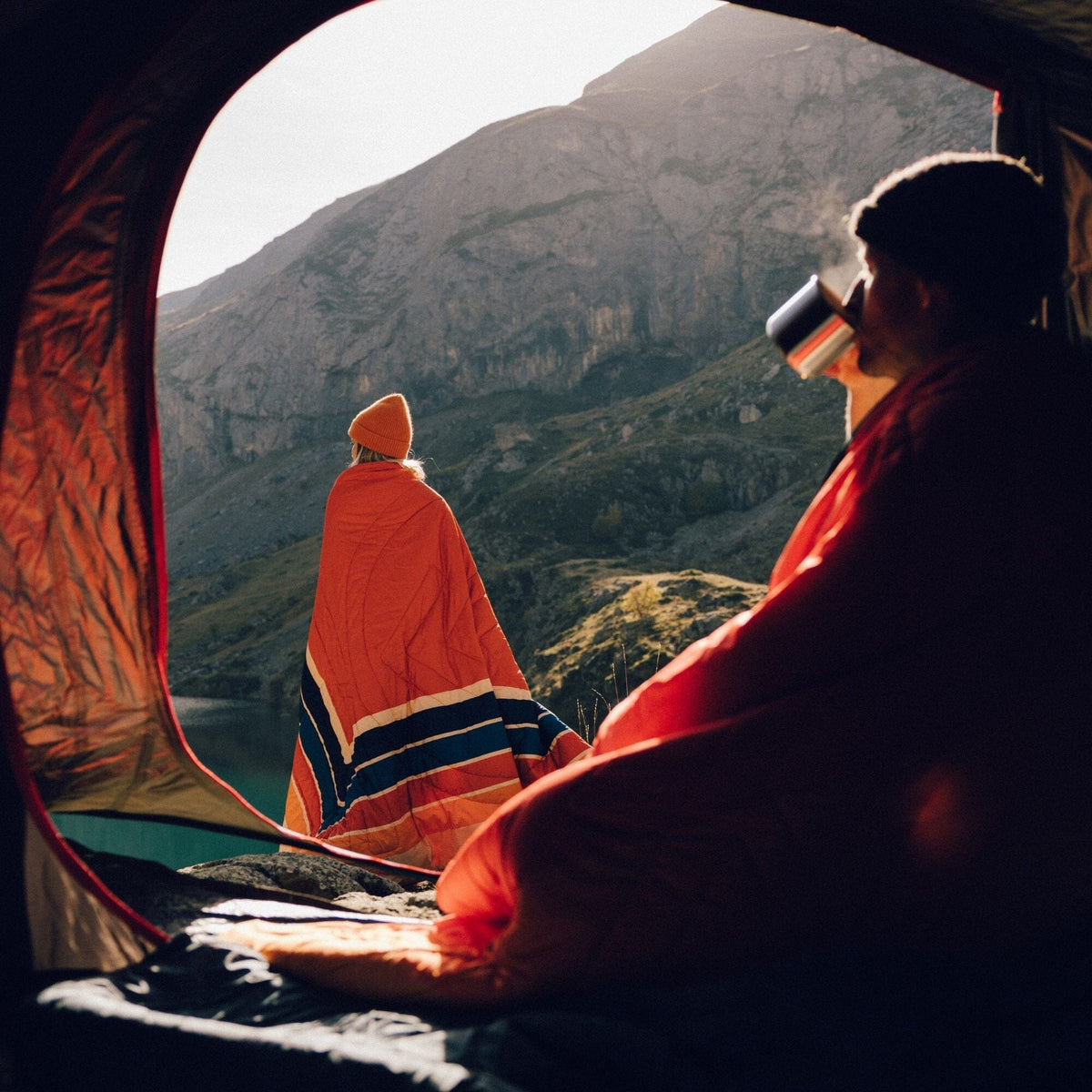 VOITED Recycled Ripstop Outdoor Camping Blanket - V Chevron Blankets VOITED