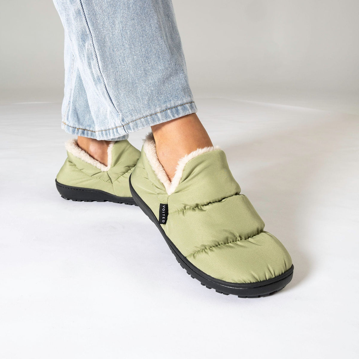 VOITED CloudTouch® Slippers - Lightweight, Indoor/Outdoor Fleece-Lined Camping Slippers - Olive Footwear VOITED