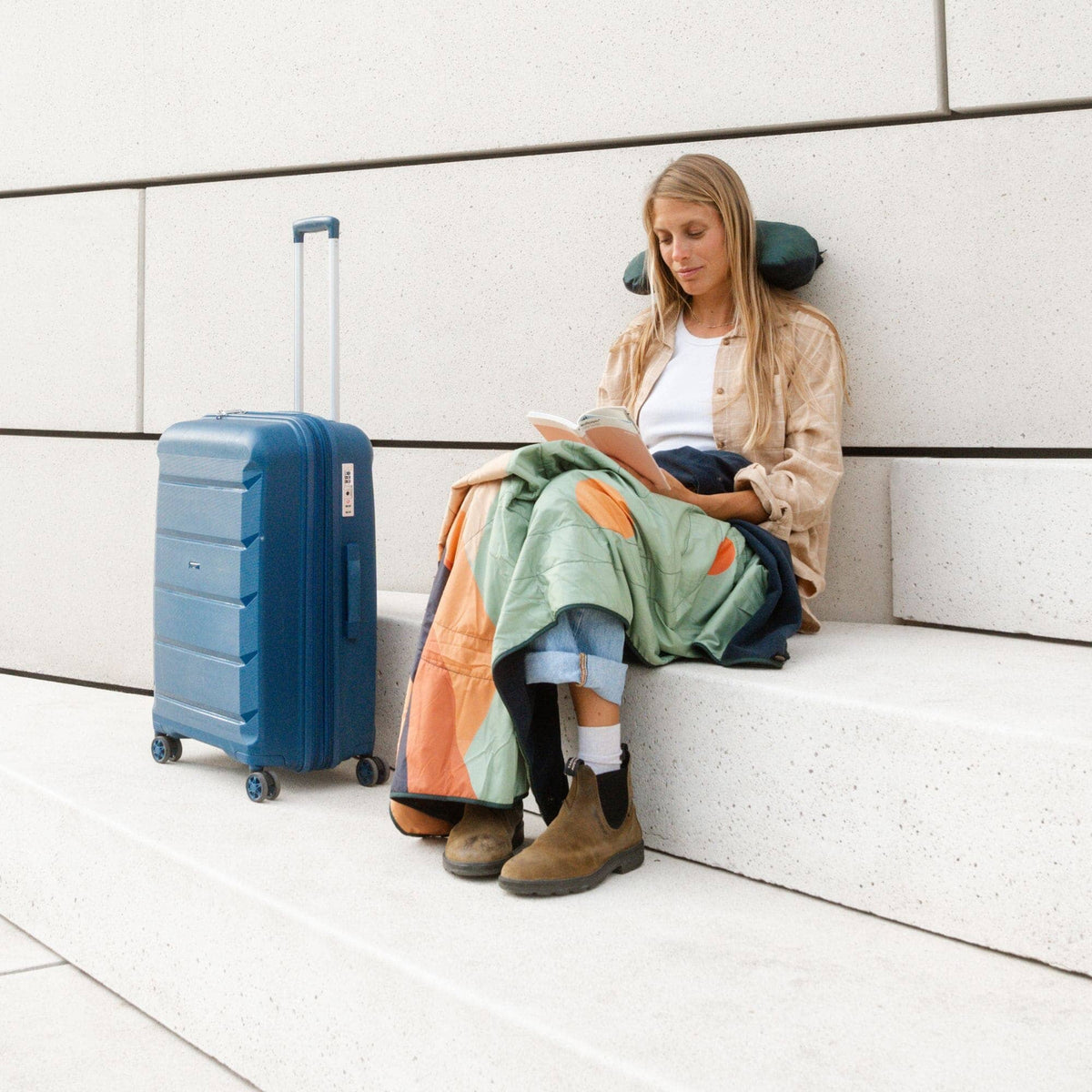 VOITED NeckPack Travel Blanket - Jasper Blankets VOITED