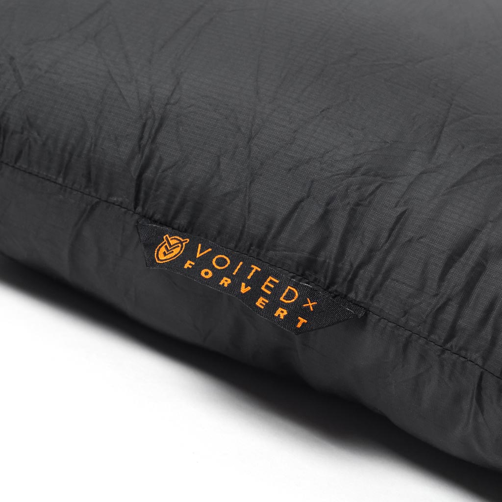 VOITED Forvert x VOITED Black Rain Blanket, Backpack & Bottle Bundle Voited EU