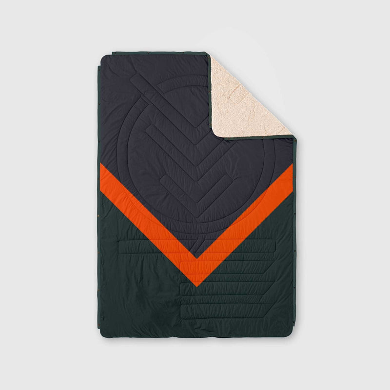 VOITED CloudTouch® Indoor/Outdoor Camping Blanket - Cabin Blankets VOITED 