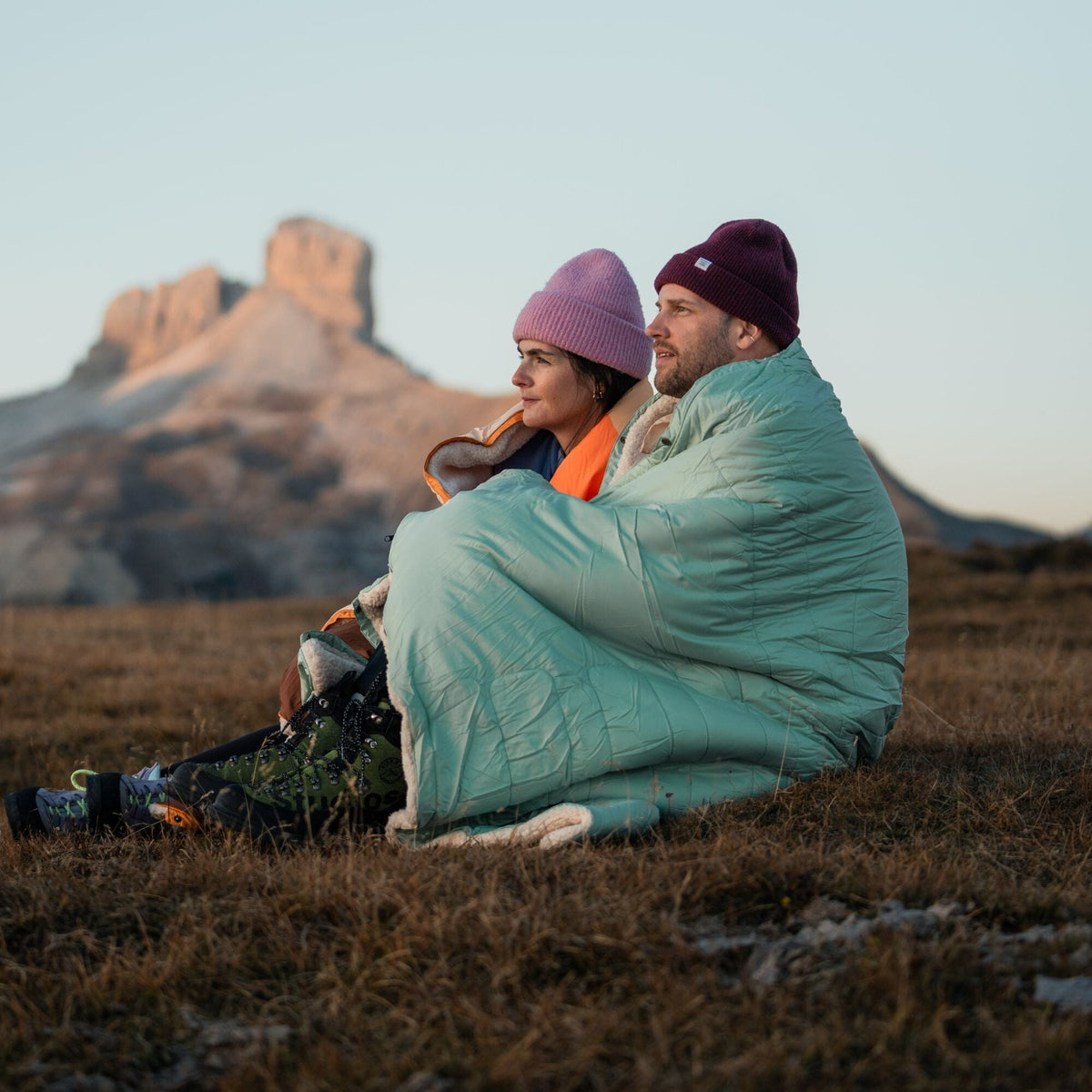 Camp Blanket Rocky Mountain Pendleton Blanket VOITED CloudTouch