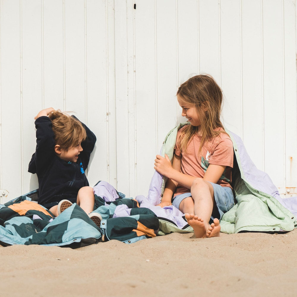 VOITED Mini Traveler Cream Indoor / Outdoor Camping Blanket - Cheeckers