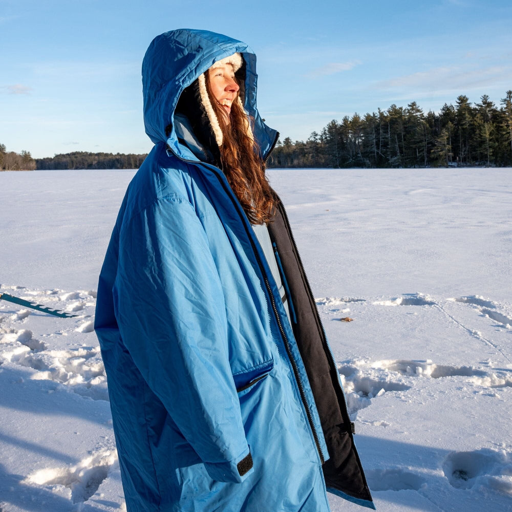 
VOITED 3e Édition Manteau de Changement Extérieur & Drycoat pour le surf, le camping, la vie en van et la nage en eau libre - Waterfall
