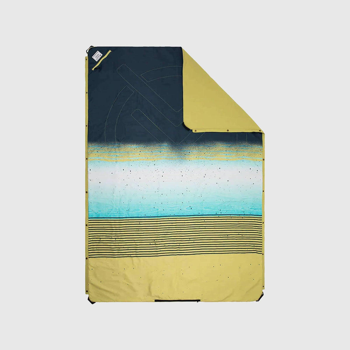 VOITED Compact Picnic & Beach Blanket - Woodspray Blankets VOITED 