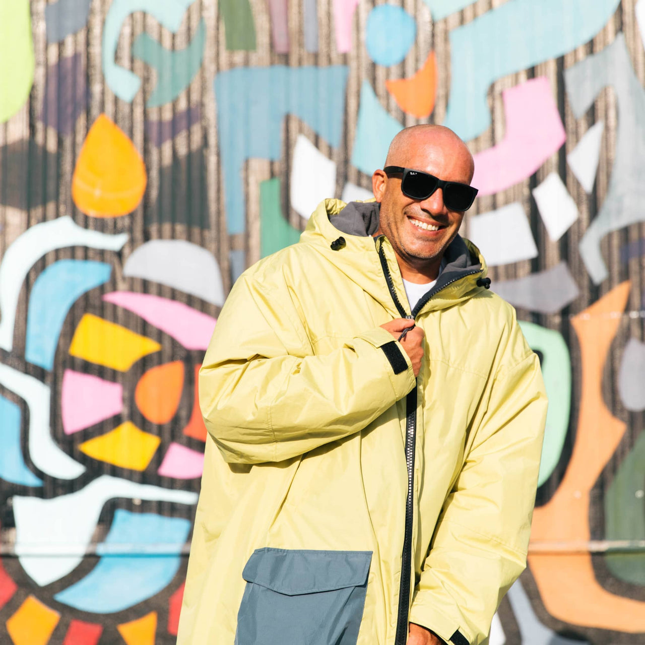 VOITED Stay Dry and Warm Outdoors with Changing Robes Dusty Sand