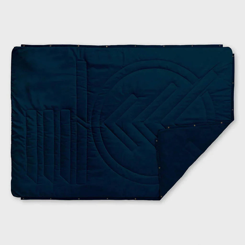 VOITED Recycled Ripstop Outdoor Camping Blanket - Ocean Navy